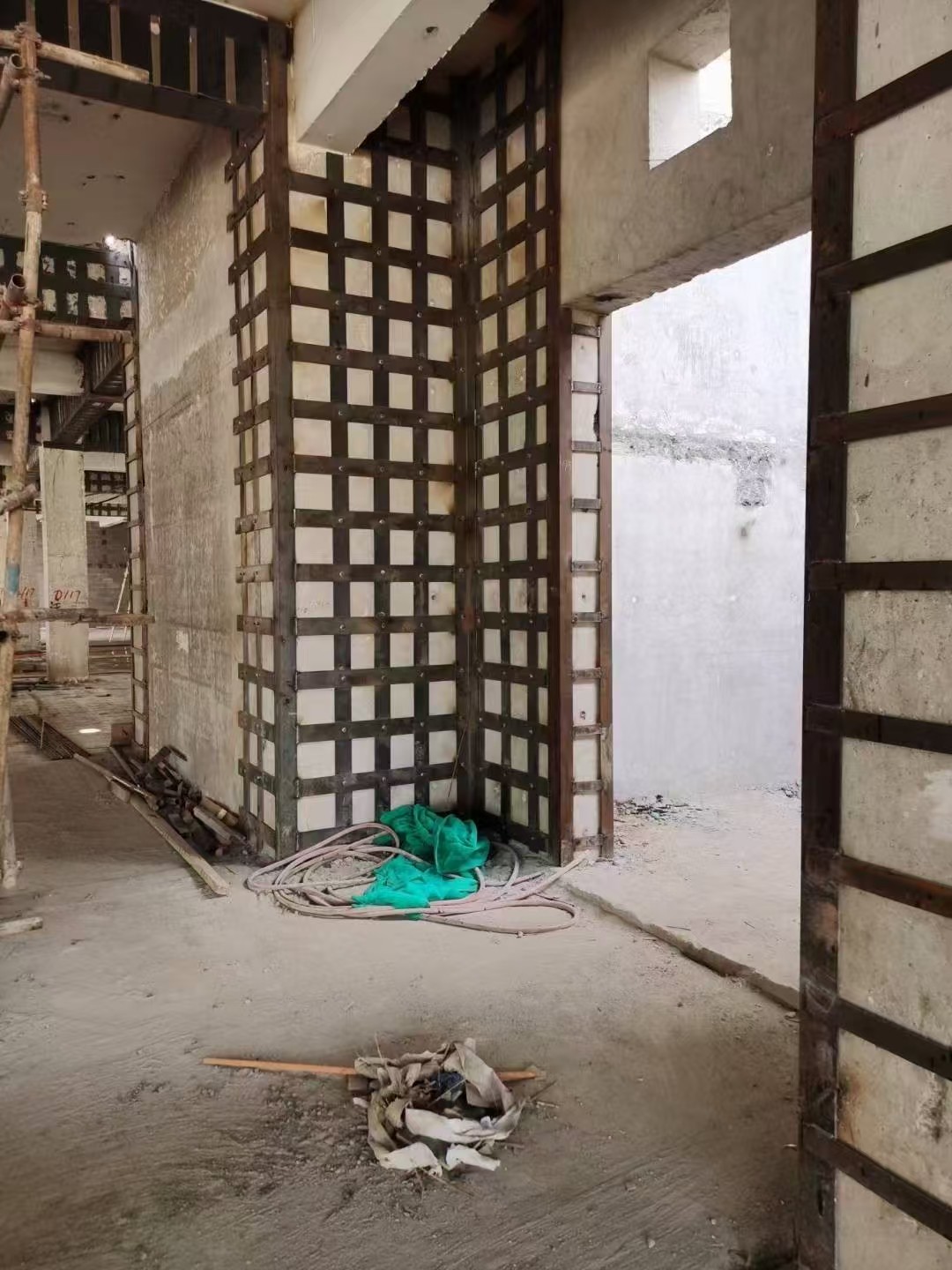北塔建筑需要加固补强的地方